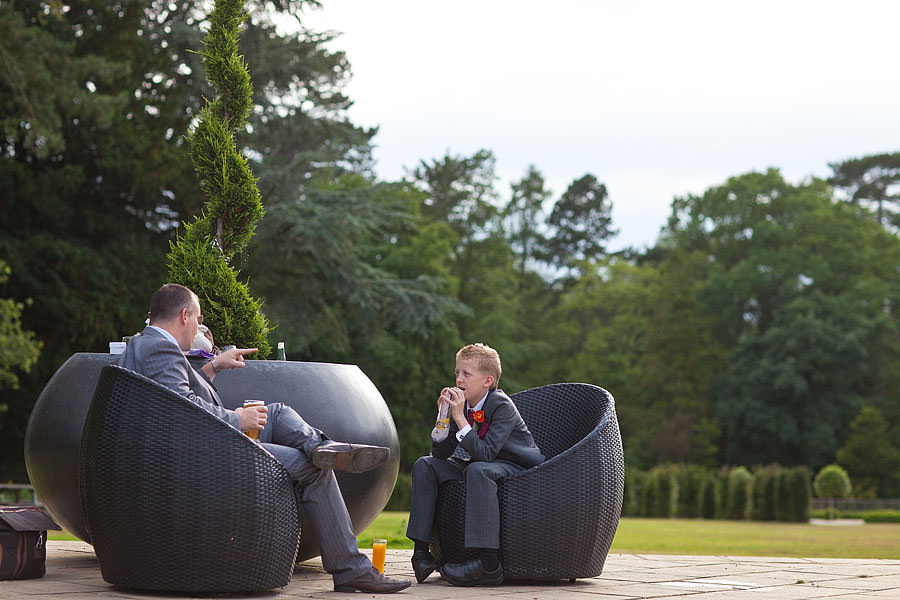 aimee-chris-relaxed-wedding-photography-birmingham-uk