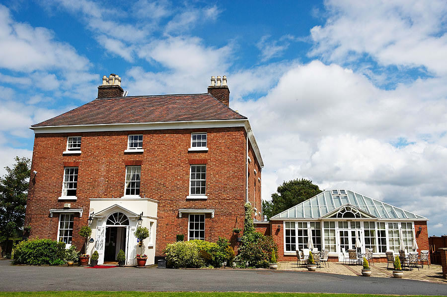 telford wedding photographers 