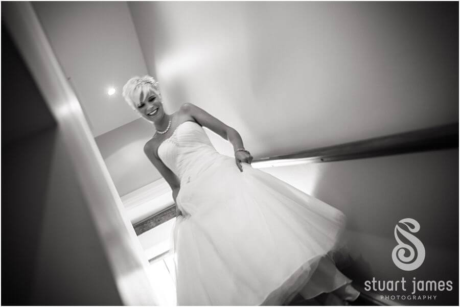 Documentary wedding photography at Packington Moor in Lichfield by Staffordshire Wedding Photographer Stuart James