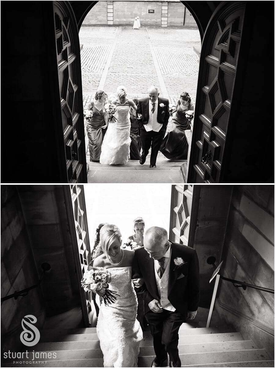 Fun relaxed creative wedding photographs at Keele Hall in Staffordshire by Stoke Wedding Photographer Stuart James