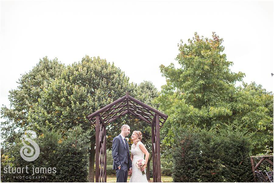 Beautiful wedding photography at The Fairlawns in Aldridge by Walsall Wedding Photographer Stuart James
