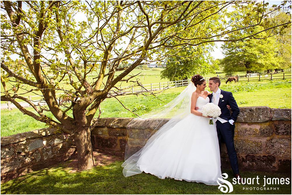 Creating timeless beautiful portraits in a totally relaxed style around the grounds of Weston Hall