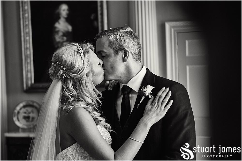 Relaxed natural portraits in the stunning elegant house at Weston Park in Staffordshire by Documentary Wedding Photographer Stuart James