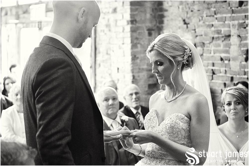 Creative unobtrusive photographs that truly capture the wedding ceremony in the barn at Packington Moor in Lichfield by Documentary Wedding Photographer Stuart James CREATIVE. EMOTIVE. STORYTELLING. Staffordshire Barn Wedding Photographs