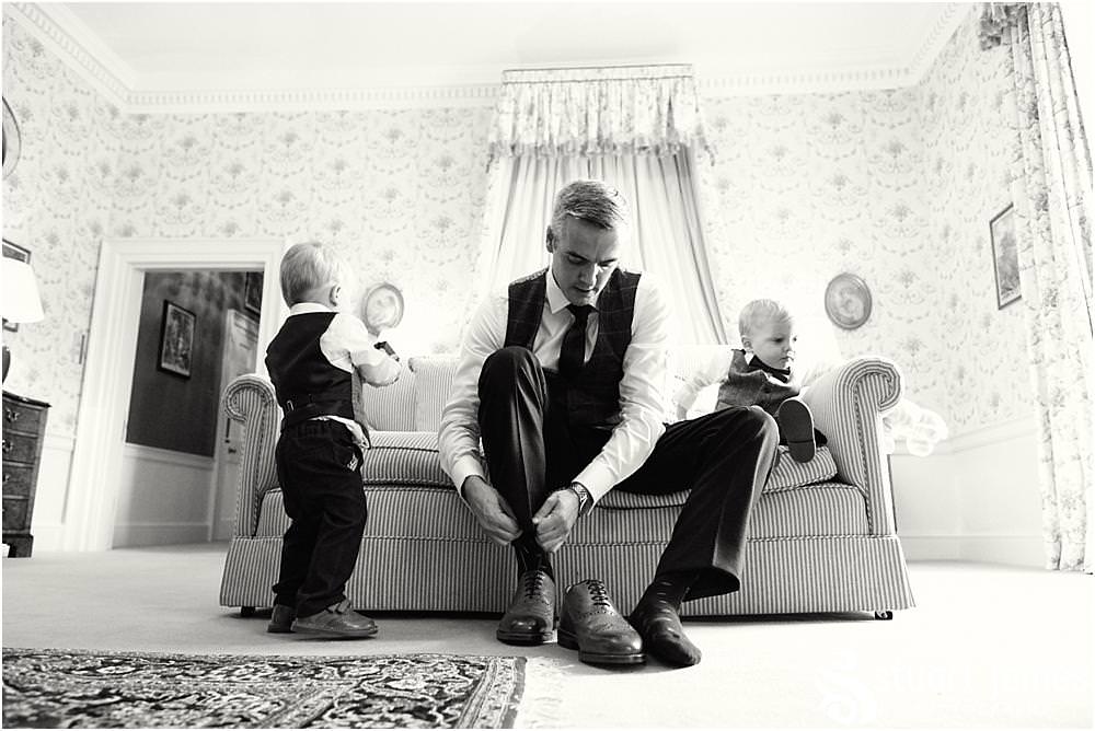 Creative documentary wedding photography at Weston Park in Staffordshire by Documentary Wedding Photographer Stuart James