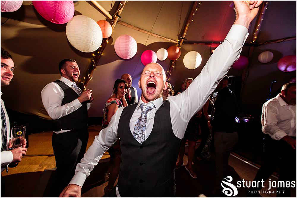 Tips and guidance from Staffordshire wedding photographer Stuart James, helping you to make the right decision when choosing your wedding photographer