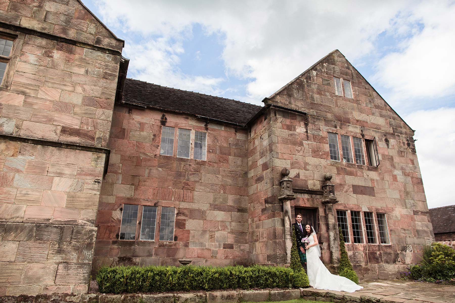 Creative relaxed portraits in the stunning grounds of The Ashes in Endon by Staffordshire Documentary Wedding Photographer Stuart James
