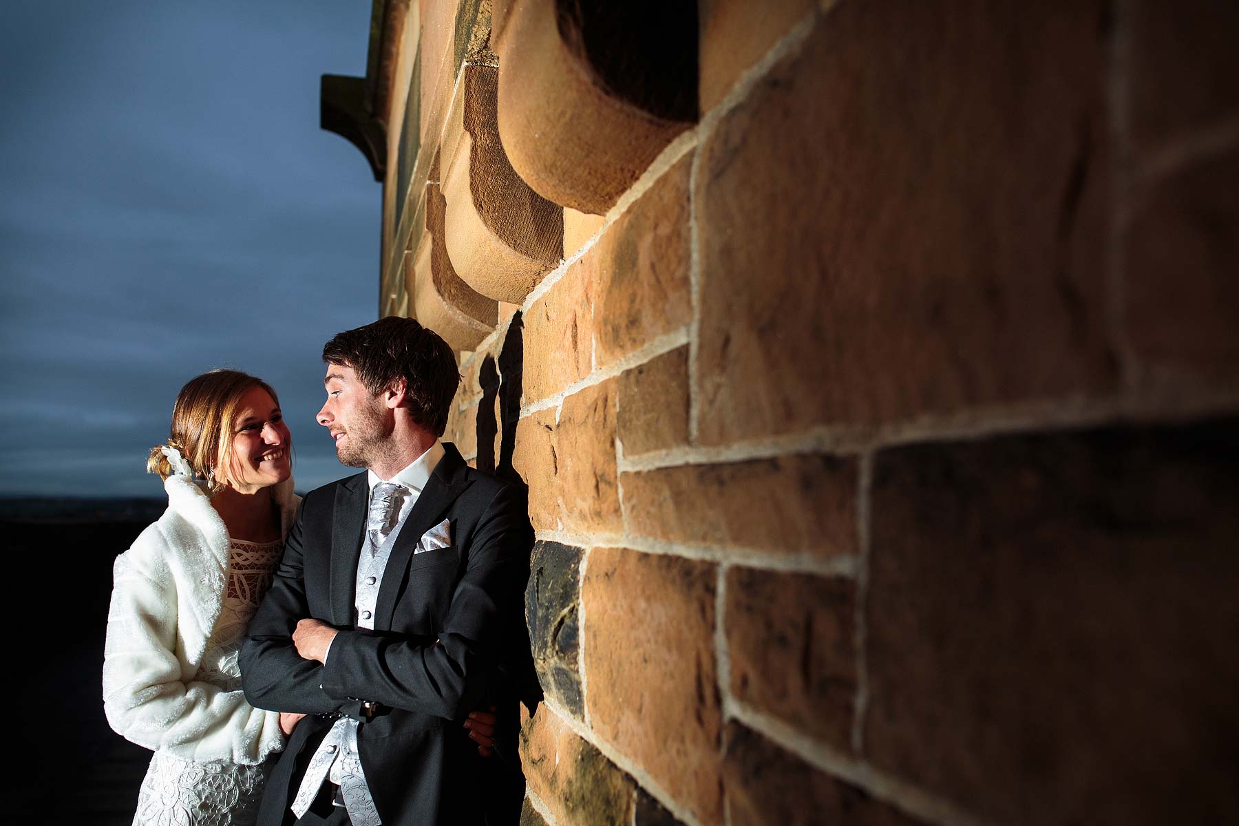 Creative wedding photography by Edinburgh CastleWedding Photographer Stuart James at Edinburgh Castle in Scotland