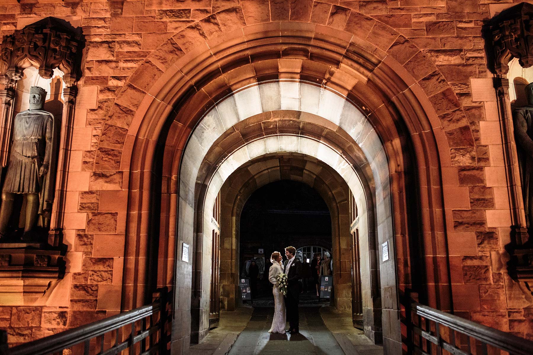 Creative wedding photography by Edinburgh CastleWedding Photographer Stuart James at Edinburgh Castle in Scotland