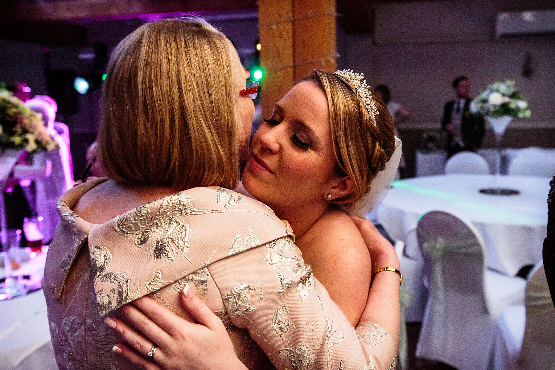 Creative documentary wedding photography Hadley Park House in Telford by Documentary Wedding Photographer Stuart James