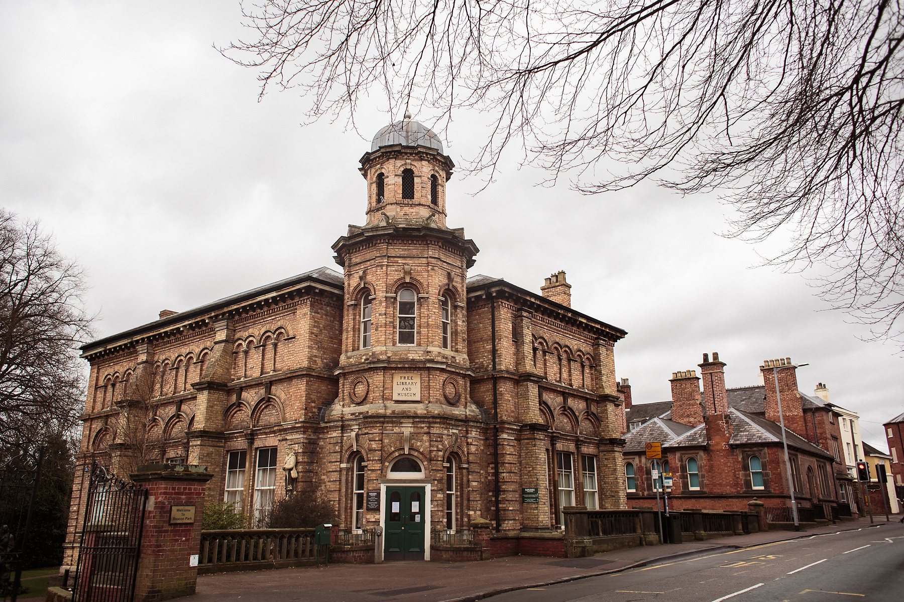 Creative documentary wedding photography Lichfield Registry Office in Lichfield by Documentary Wedding Photographer Stuart James