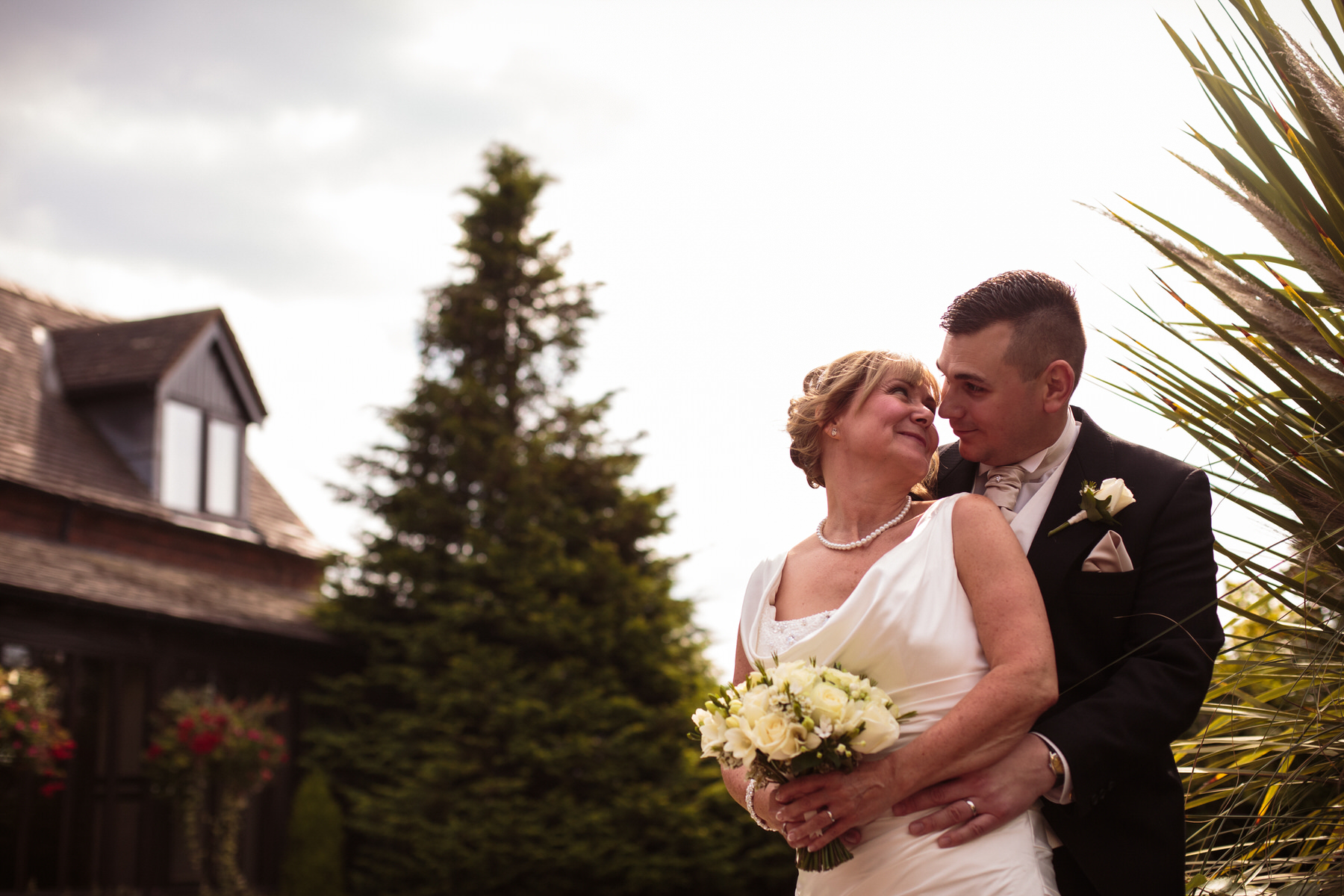 Creative wedding photography by Documentary Wedding Photographer Stuart James at Oak Farm in Cannock