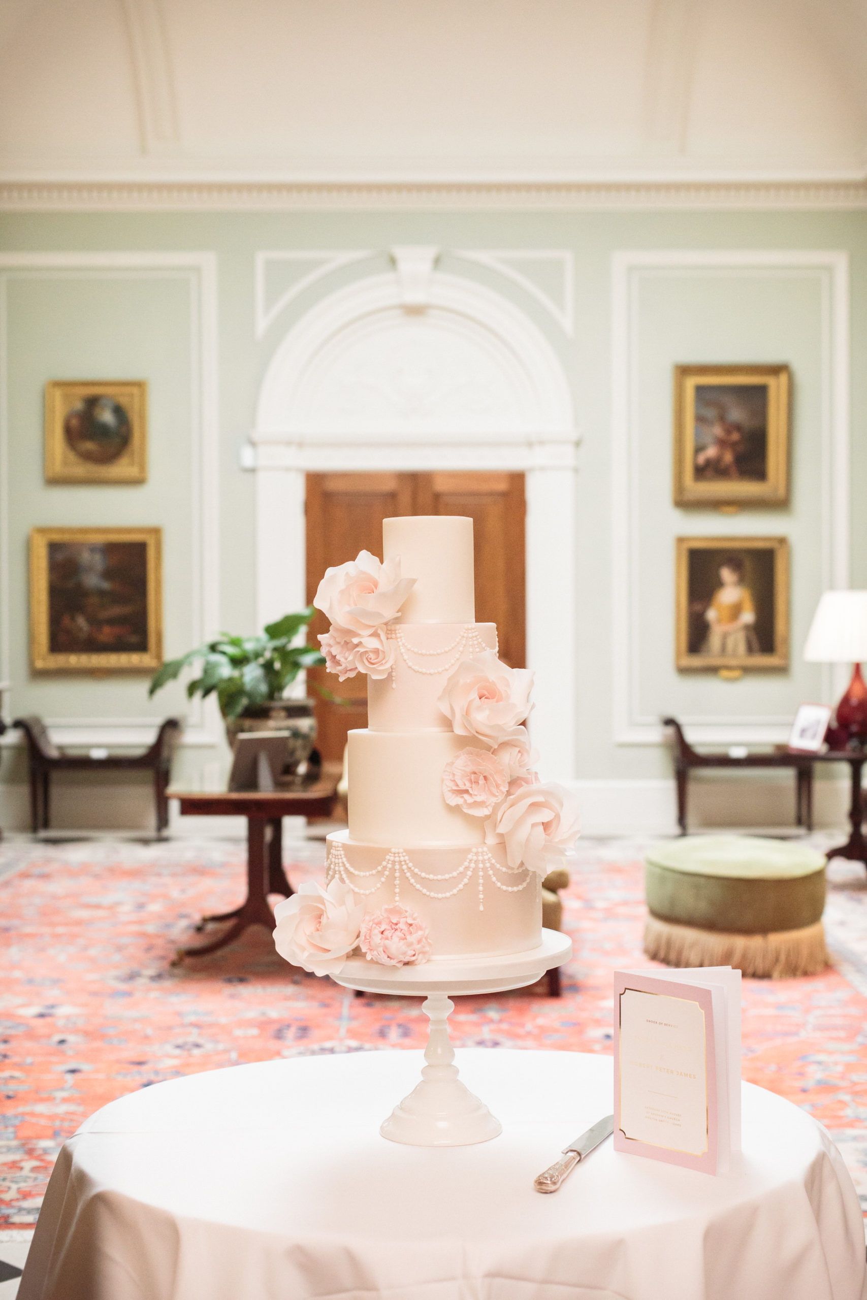 Creative wedding photography by Documentary Wedding Photographer Stuart James at Weston Park in Shropshire