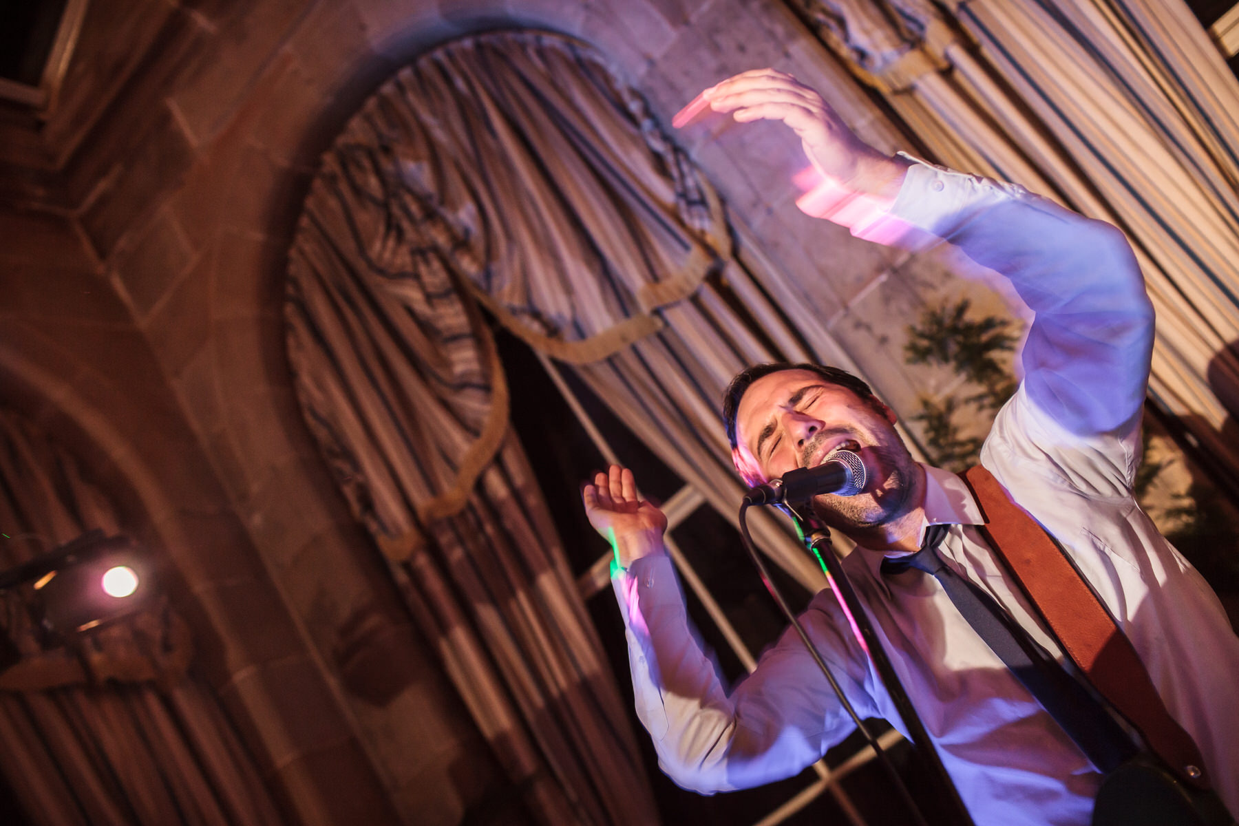 Creative wedding photography by Documentary Wedding Photographer Stuart James at Weston Park in Shropshire